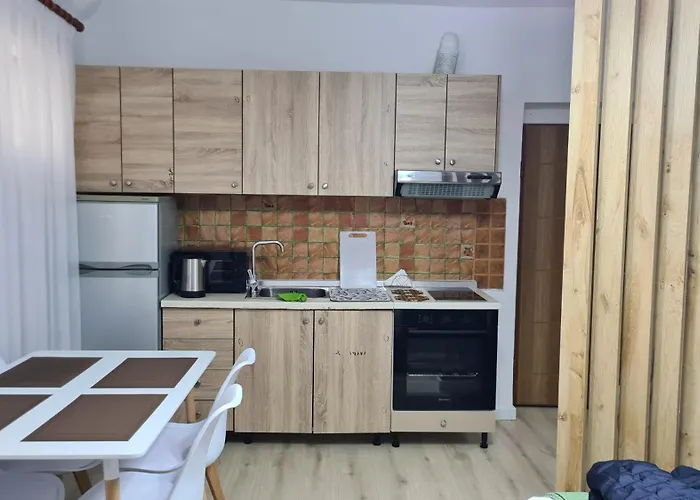 Fredi Apartmán Tirana